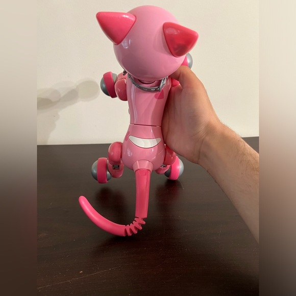 Spin Master Pink Zoomer Kitty Bella Cat Interactive Robot with Tail and works! - Picture 5 of 16
